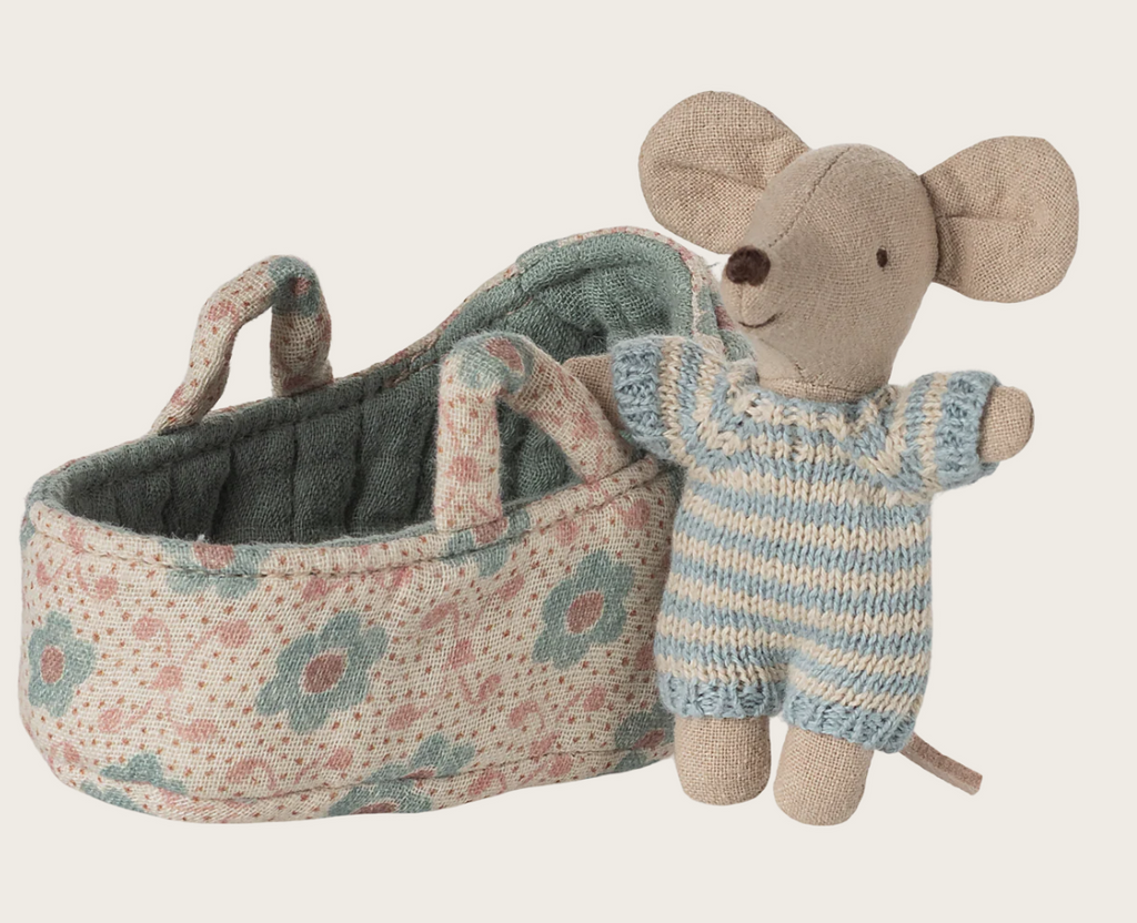 Babymaus in Tragetasche - Blau Maileg