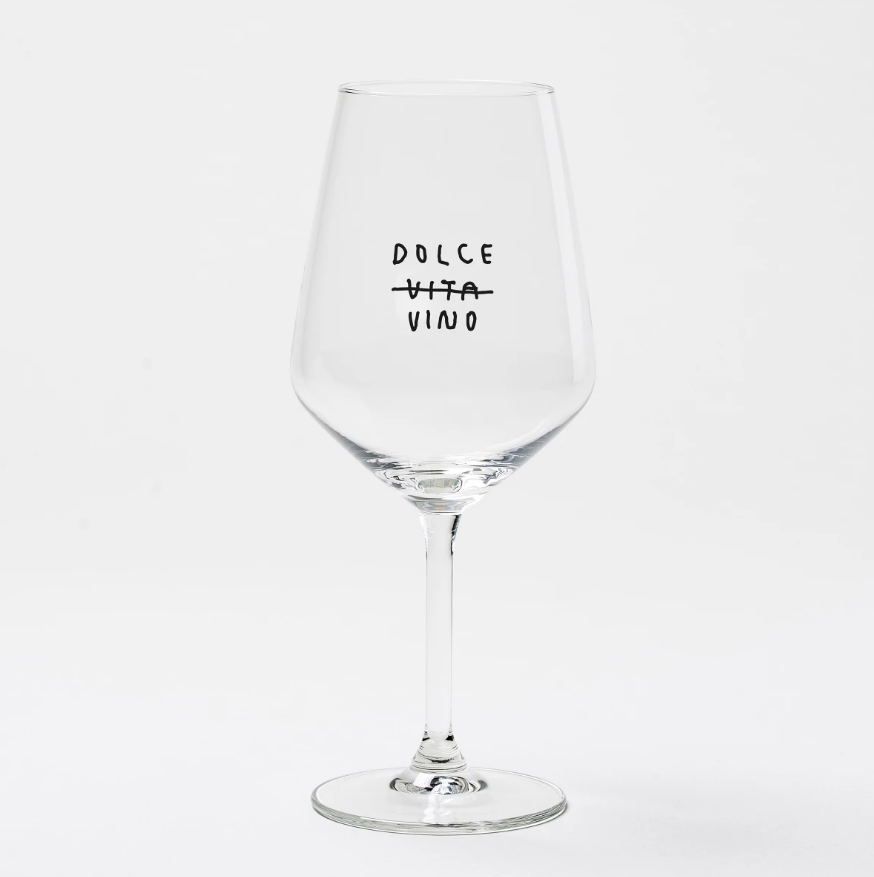 Weinglas „Dolce Vino“ 53 cl mit schwarzem Siebdruck von Johanna Schwarzer × selekkt in Geschenkverpackung