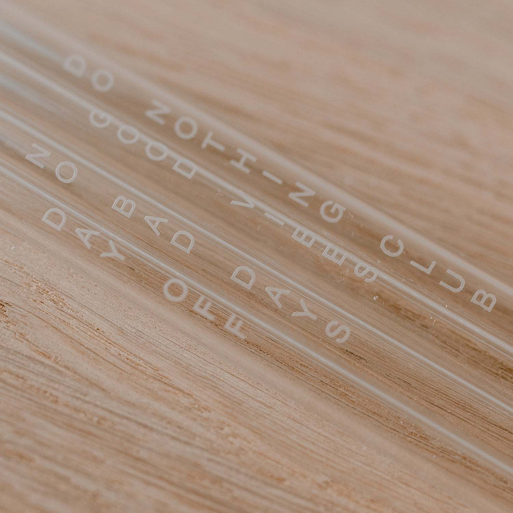 Vier 20cm lange Strohhalme aus Glas im 4er Set von Eulenschnitt, umweltfreundlich und spülmaschinengeeignet