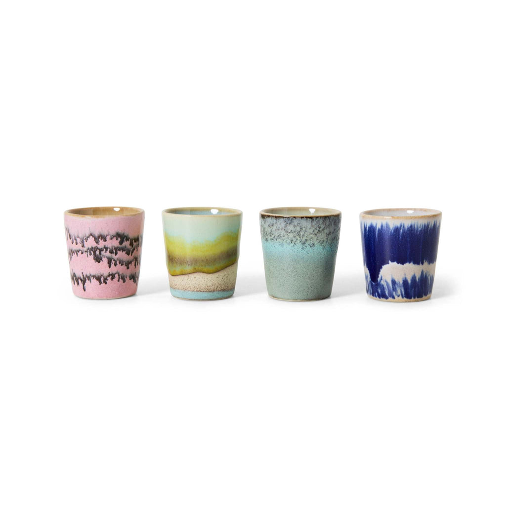 Bunte 70er Keramik Eierbecher im Retro-Design aus Steingut im 4er Set
