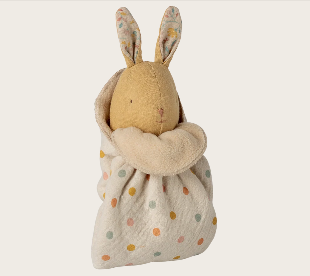 Maileg Lullaby Friends Hase Mini mit Schmusetuch – Cremegelb