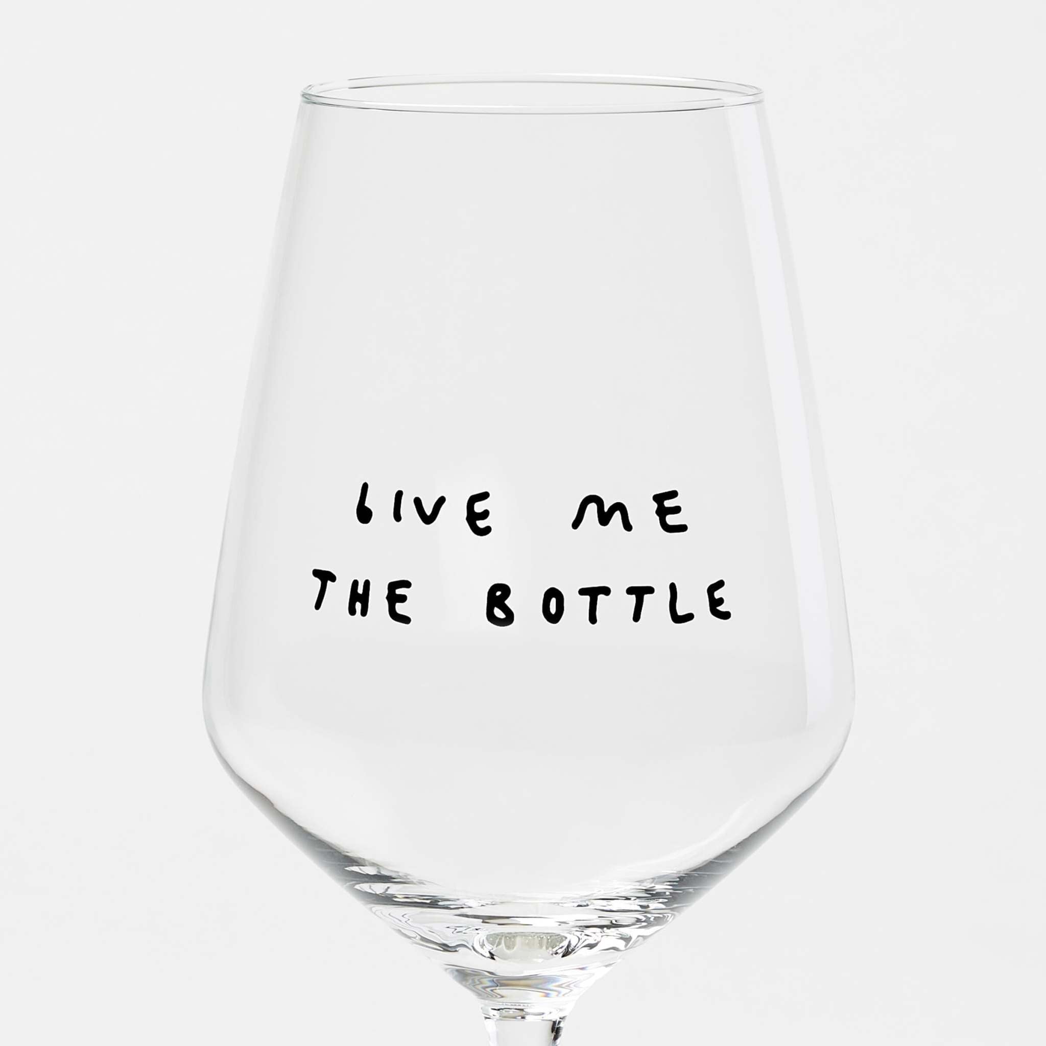 "Give Me The Bottle" Weinglas by Johanna Schwarzer × selekkt