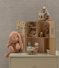 SuitCasa Miniaturhaus mit Kleine Schwester und Bruder Mäuse Maileg und Bettwäsche-Set